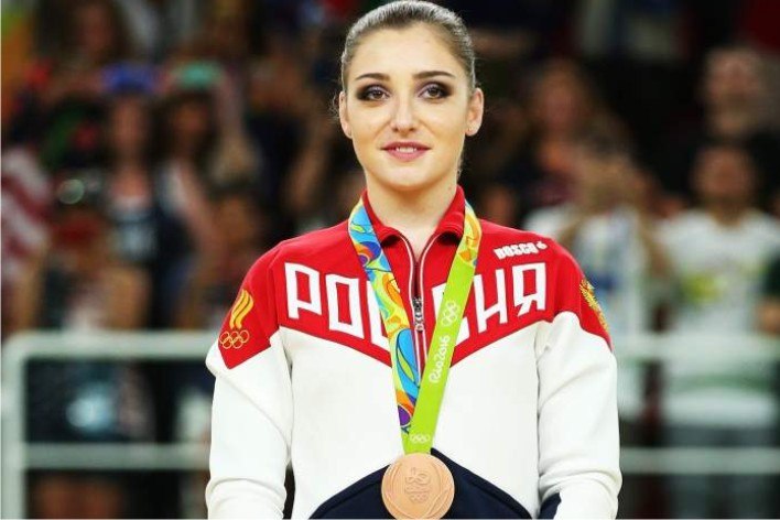 Алия Мустафина — двукратная олимпийская чемпионка и пятикратный призёр Олимпийских игр