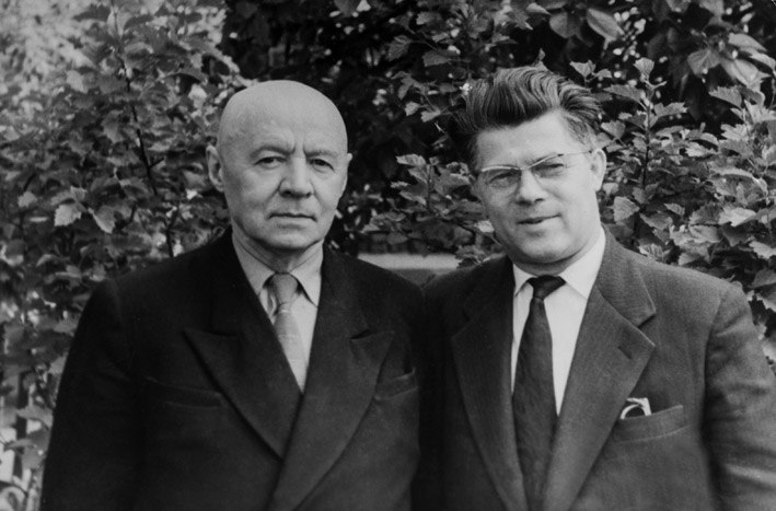 Михаил Федорович Иваницкий (слева) и Александр Дмитриевич Новиков (справа) 